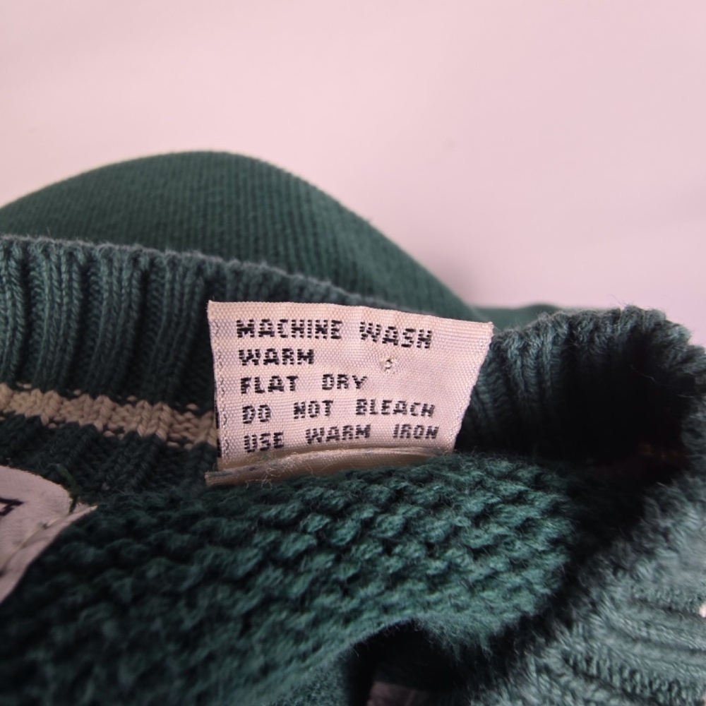 VTG- J. Riggings Men's Green Cable Knit V-Neck Sweater Cricket Preppy Grandpa L - Picture 6 of 8